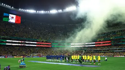 ¿Qué pasa con los Santiagos? Los defensas del América siguen en adaptación