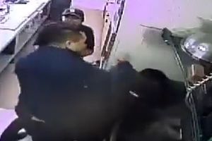 Hombre es atacado y mandado al hospital en un Subway en San Luis Potosí