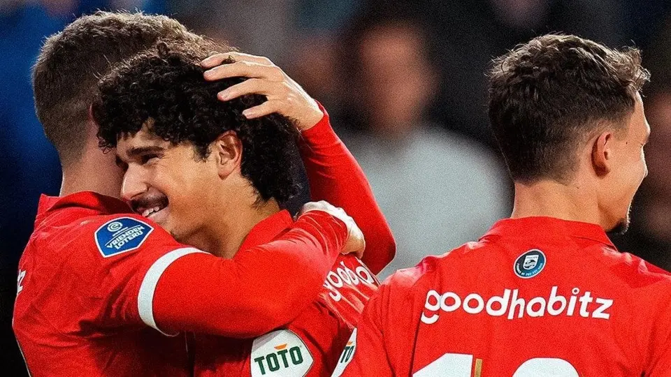 'Chucky' Lozano: PSV sigue invicto en la Eredivise; vencen al Fortuna Sittard