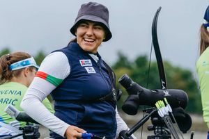 Ale Valencia gana plata y se queda con el subcampeonato en el Mundial de Tiro con Arco