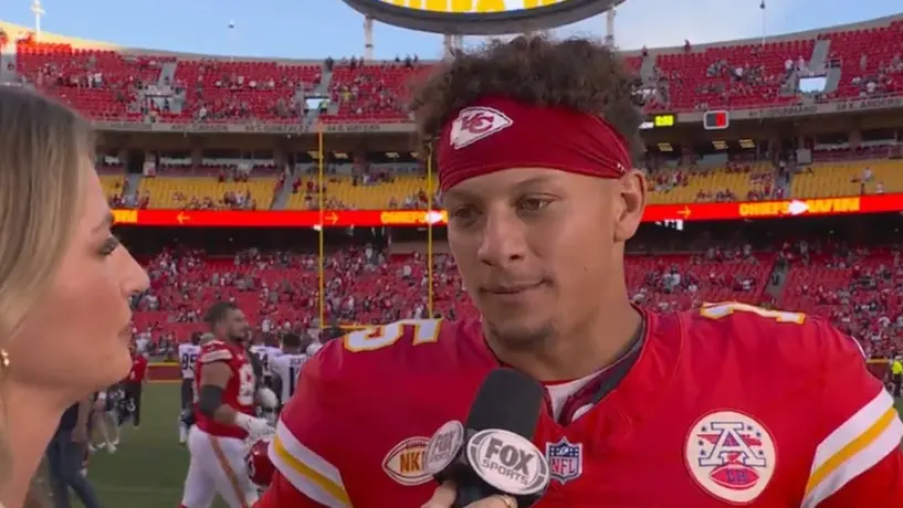 Mahomes tras el touchdown de Kelce y la visita de Taylor Swift: 'Tenía que dárselo a Travis'