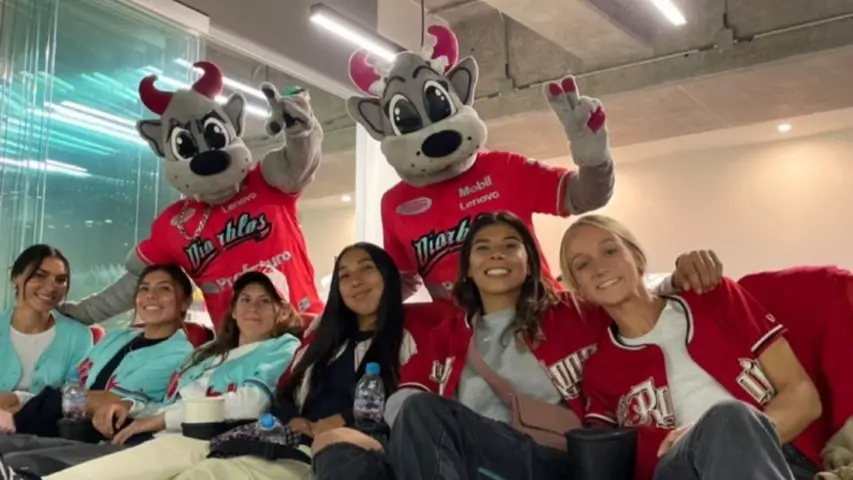 Jugadoras de América Femenil acudieron al Harp Helú para apoyar a Diablos Rojos | CAPTURA DE PANTALLA: INSTAGRAM