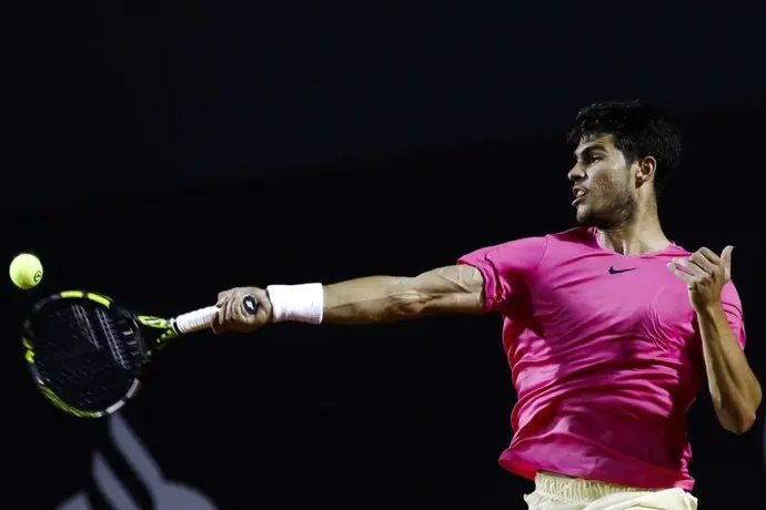 Carlos Alcaraz enfrentará a Daniel Evans en la Tercera Ronda del US Open