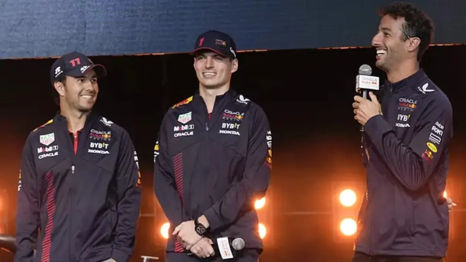 Christian Horner confirmó a ‘Checo’ Pérez como piloto de Red Bull para la temporada 2024 de la F1