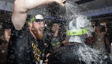 Milwaukee Brewers consigue su tercer título divisional en seis temporadas