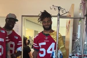 ¡Gran gesto! Jugadores de los 49ers le dan una sorpresa a aficionado que lucha por su vida