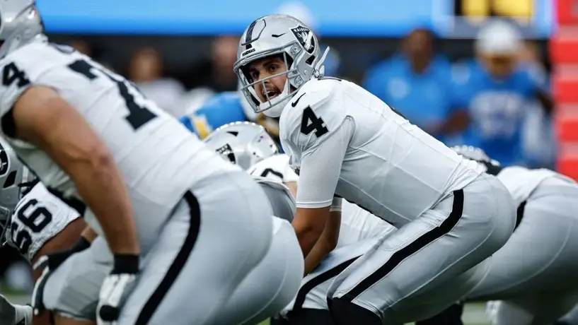 Raiders cayó ante Chargers en el debut de Aidan O' Connell y suman tres derrotas en fila