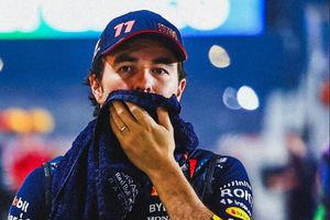 Checo Pérez sobre las críticas: "Viven más preocupados de mi futuro que del suyo"