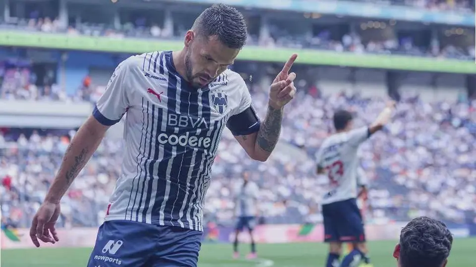 Celso Ortiz se convierte en refuerzo de Pachuca tras dejar a Rayados