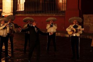 Luis Miguel vuelve a brillar: Su gira 2023 inició en Argentina