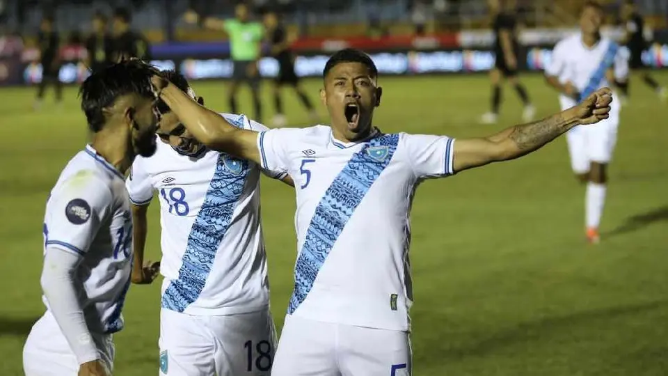 Guatemala del 'Flaco' Tena venció  a El Salvador en la Concacaf Nations League