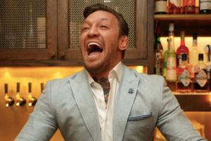 Conor McGregor 'domina' el cielo irlandés y presume su lujoso viaje en jet