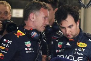 Christian Horner defiende a Checo Pérez de la prensa: “La culpa es de ustedes”