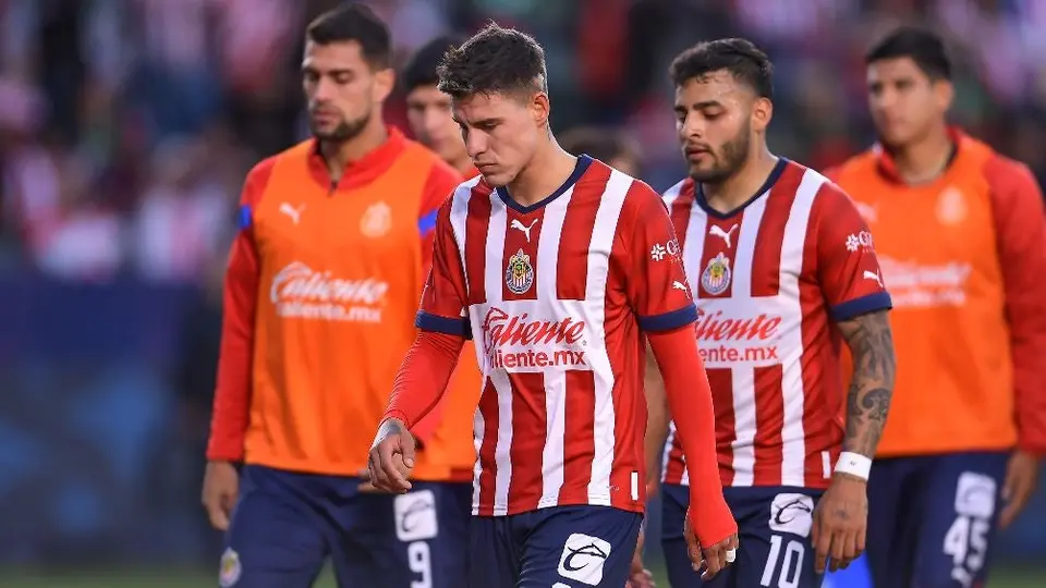 Chivas: Alexis Vega, 'Chicote' Calderón y Raúl Martínez organizaron fiesta con mujeres