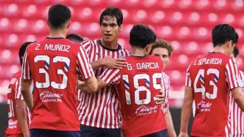 Luis Puente se luce con golazo en el empate de Tapatío ante Tepatitlán