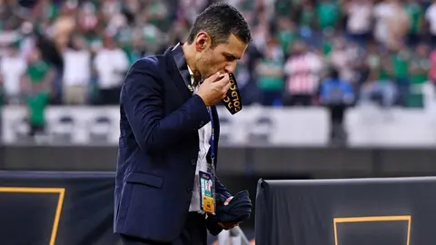 Edson Álvarez deja el futuro de Jimmy Lozano con el Tri en el aire: 'No está en nuestras manos'
