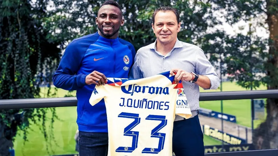 América: Luis Malagón le 'regala' su número 33 a Julián Quiñones; el colombiano agradece el gesto
