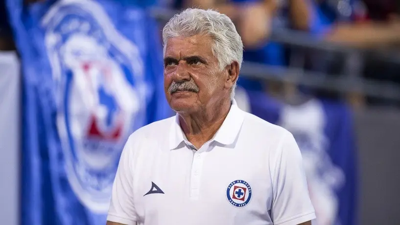 ¿Le aprendió a Gignac? Tuca Ferretti sorprendió 'hablando' francés en conferencia de prensa