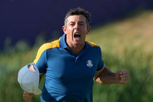 Rory Mcllroy protagoniza pelea en la Ryder Cup contra el caddy de Patrick Cantlay