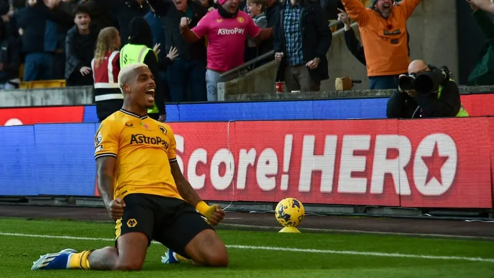 Wolverhampton le arrebata la victoria a Tottenham en el último minuto del partido