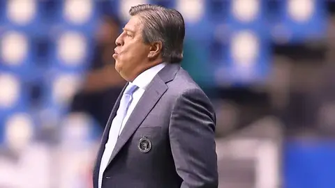 Miguel Herrera no teme por su puesto tras derrota de Xolos ante Puebla