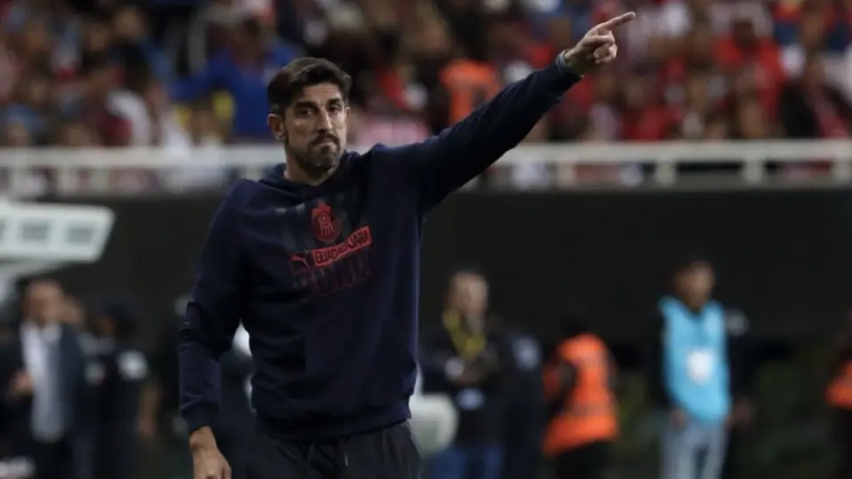 Veljko Paunovic es sancionado por criticar al arbitraje tras el Juárez vs Chivas