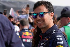 Hermano de Checo Pérez le manda contundente mensaje de confianza tras el GP de Gran Bretaña