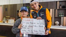GP de México: Lando Norris tiene un noble gesto con un aficionado