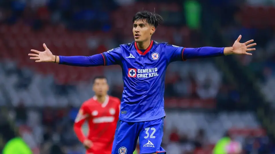 Cristian Jiménez sobre su debut en Cruz Azul: "Tengo que seguir trabajando"