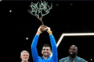 Novak Djokovic se corona en París y gana su título 40 de Masters 1000