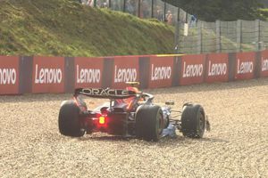 Checo Pérez tras abandonar el sprint en Bélgica: "Se arruinó nuestra carrera"