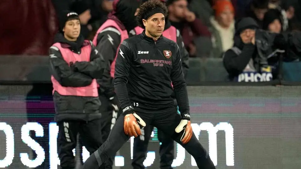 Pietrasanta revienta a Inzaghi por suplencia de Ochoa: 'Es una falta de respeto'