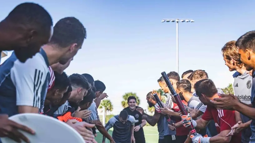 Inter Miami recibe con festejos a Lionel Messi tras ganar su octavo Balón de Oro