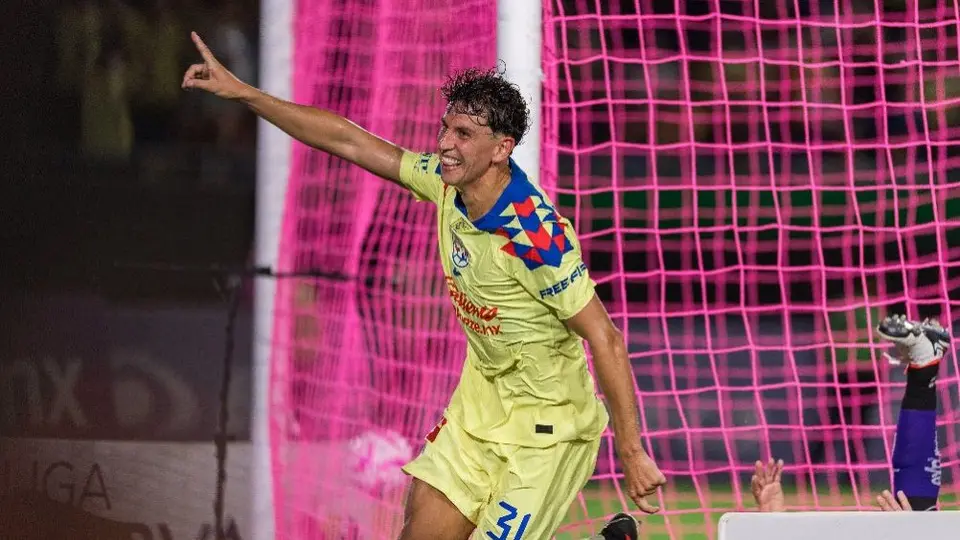 Afición de América le 'ruega' a Igor Lichnovsky que se quede; 'exigen' que se quede