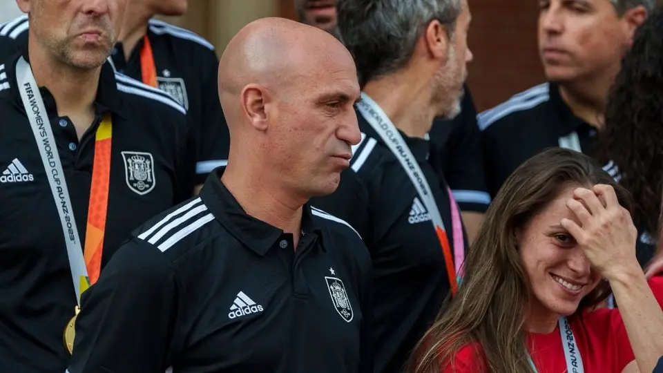 Dirigentes de la Real Federación Española de Futbol piden la dimisión de Rubiales