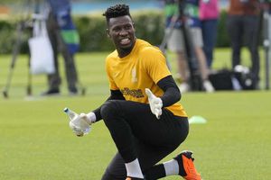 ¡Vaya enojo! André Onana le metió un fuerte regaño a Harry Maguire por un error