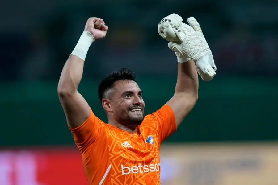 Sergio Romero fue la figura en la tanda de penaltis l AP