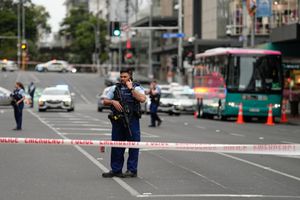 Hombre armado mata a 2 personas en Nueva Zelanda antes del arranque del Mundial Femenino