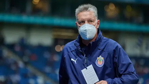 ¿Indirecta a Pulido? Peláez critica a futbolistas que hacen 'brinquito' en los penaltis