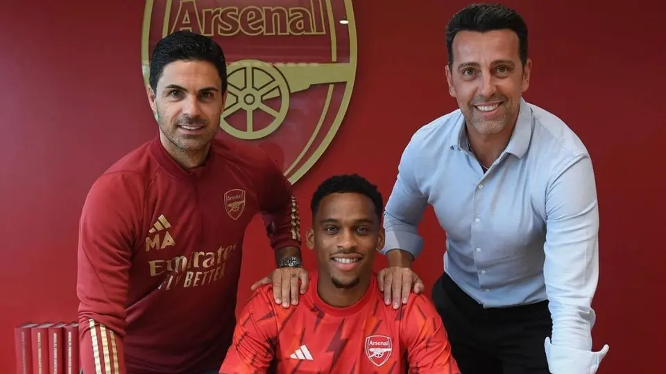 Jurrien Timber es nuevo jugador del Arsenal
