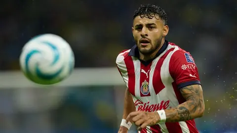 ¿Alexis, un estorbo? Álvaro Morales arremete contra Vega y señala que Chivas está mejor sin él