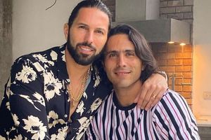 Aldo de Nigris trolea a su hermano Poncho por hacerse el estratega en LCDLF