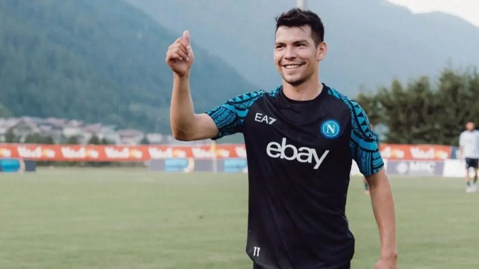 'Chucky' Lozano se recupera de gran manera de su esguince en la rodilla