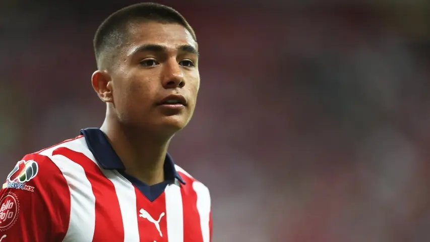 Yael Padilla en un partido de Chivas | MEXSPORT