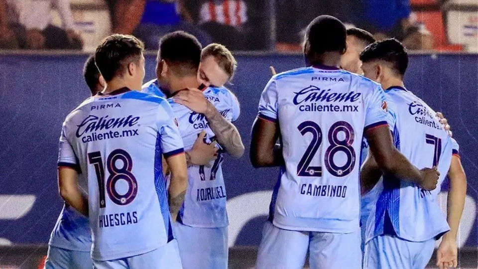 Diber Cambindo y Cruz Azul 'sueñan' con la Liguilla tras vencer al Atlético San Luis