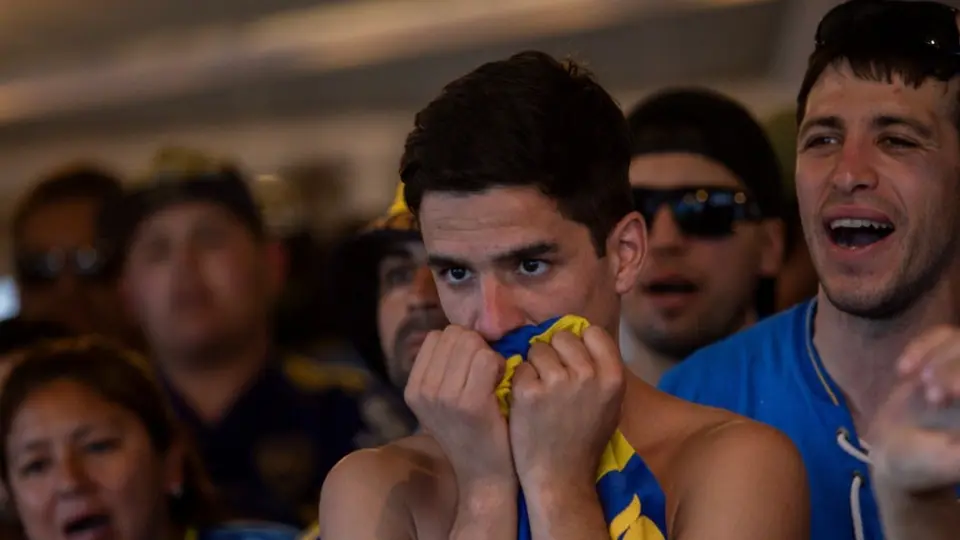 Copa Libertadores: Seguidores de Boca Juniors celebran gol...¡De Fluminense!