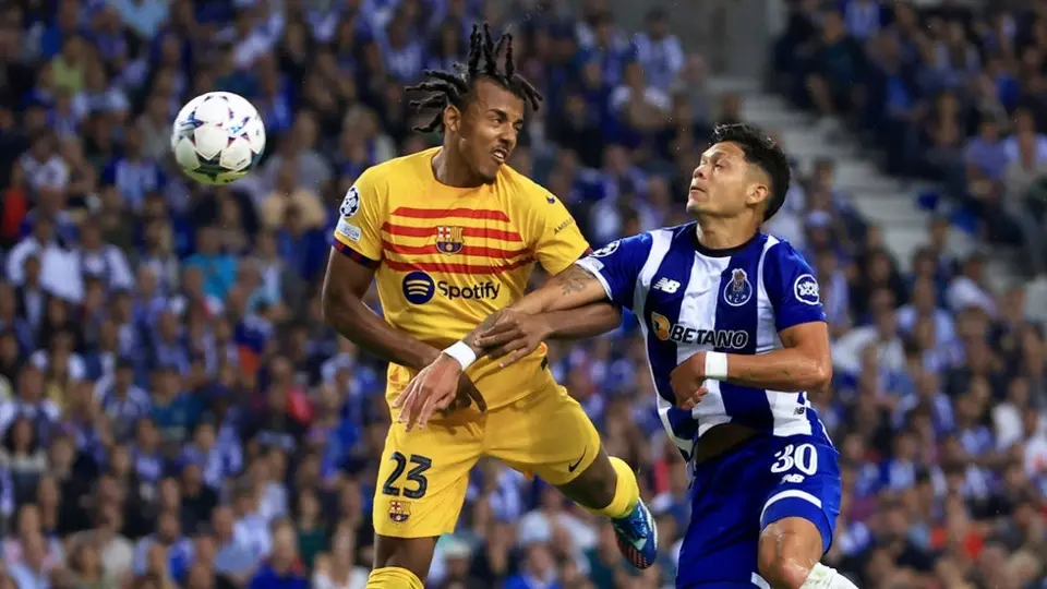 Jules Koundé es baja del Barcelona por lesión; se perderá el Clásico ante el Real Madrid