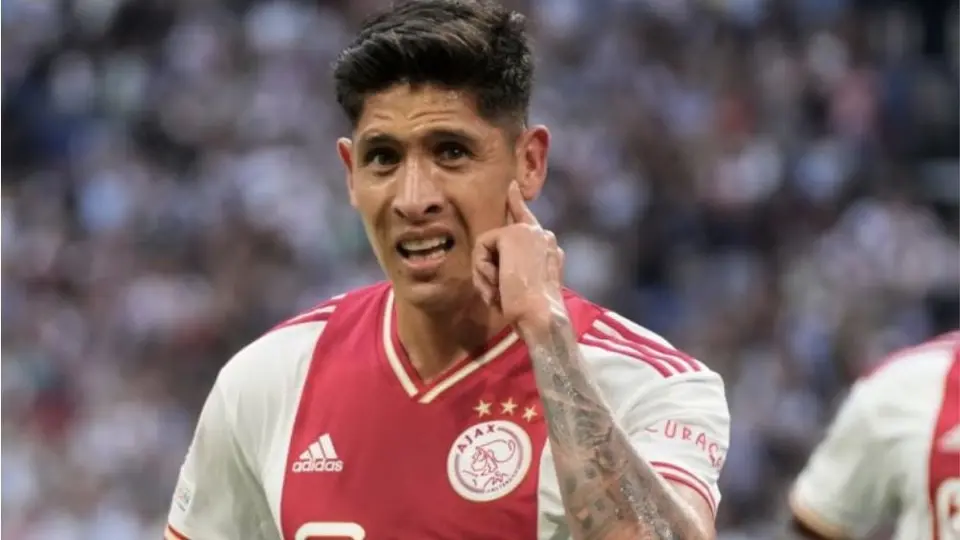 Exjugador del Ajax aseguró que no extrañarán a Edson Álvarez: "Es un jugador mediocre"
