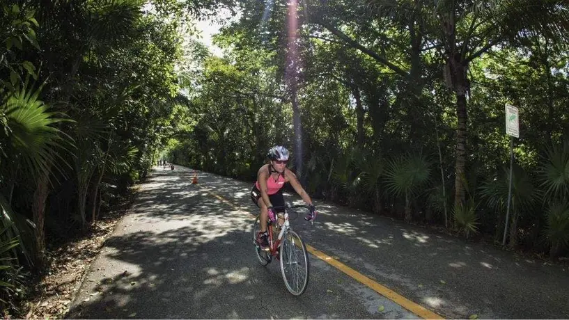El Triatlón Verde de Xel-Há abre inscripciones y promueve la sostenibilidad
