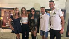 Sergio Busquets y Jordi Alba asistieron al concierto de RBD en Miami